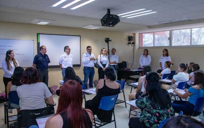 Aspirantes a ingresar a la UAT presentan examen Ceneval 1 us