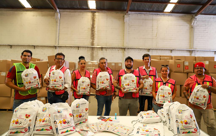 Alista Guadalupe entrega de útiles escolares gratuito 1 3