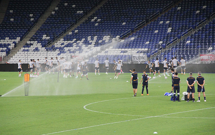 Real Sociedad entrena en el Gigante de Acero 3 360047791 250247284447799 2909741528926214389 n