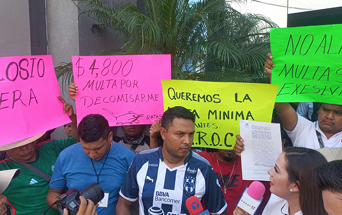 Ante exigencias, comerciantes bloquean avenida Cuauhtémoc 3 363877414 808179127637801 5337786689222743670 n