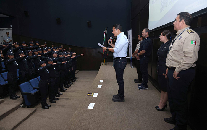 Refuerza seguridad San Nicolás, con nuevos elementos 2 364335686 1409105823155816 1430697860827277324 n