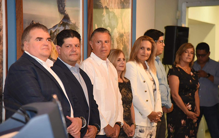 Inaugura Nader expo fotográfica en Museo Metropolitano 1 365022022 271388678862616 4692329772886130634 n