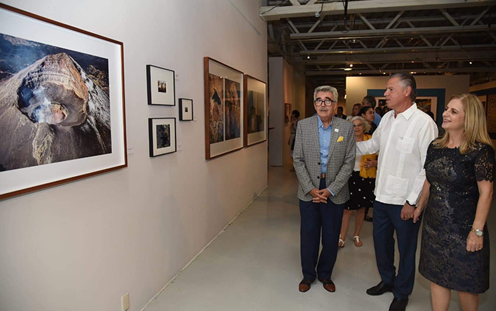Inaugura Nader expo fotográfica en Museo Metropolitano 3 365324944 674502544674348 978353191576065661 n
