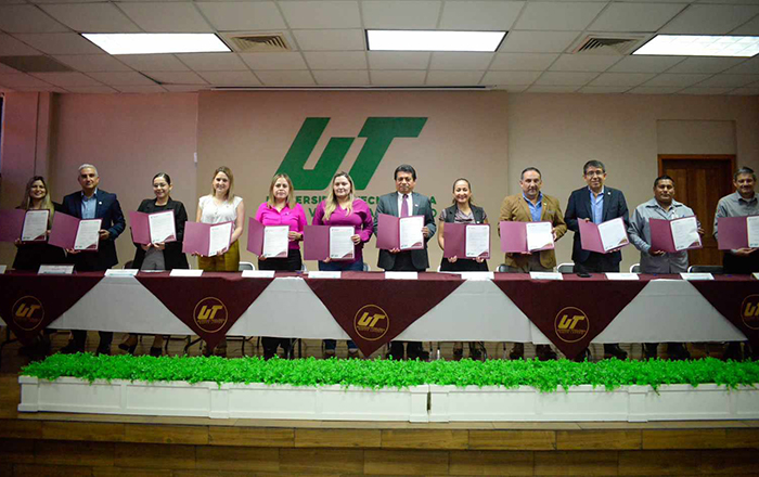 Vincularán a estudiantes de la UTNL con empresas internacionales 2 368565913 817346083304127 5659714817705248197 n