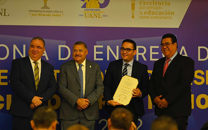 Entregan los Premio Estatal de Periodismo ‘Francisco Cerda Muñoz’ 4 368691051 1013403973335283 7898470786882053126 n