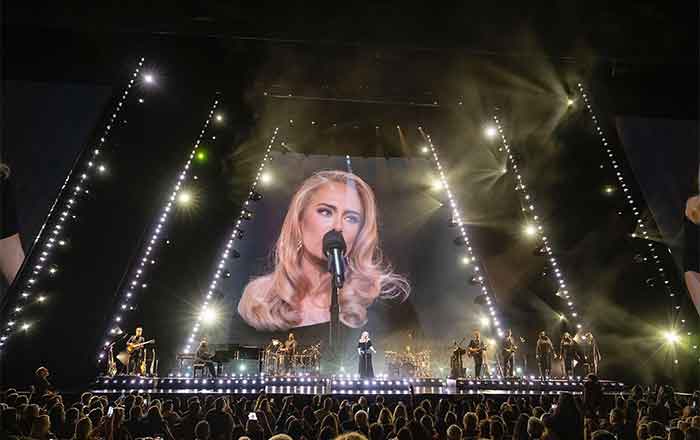 Adele defiende a joven reprendido durante concierto 1 ADELE
