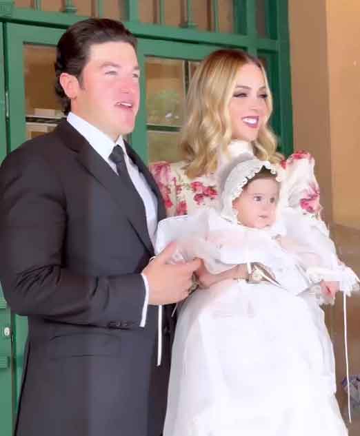 Bautiza Colosio a Mariel, hija de Samuel y Mariana 2 BAUTIZO