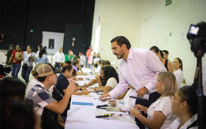 BECAS