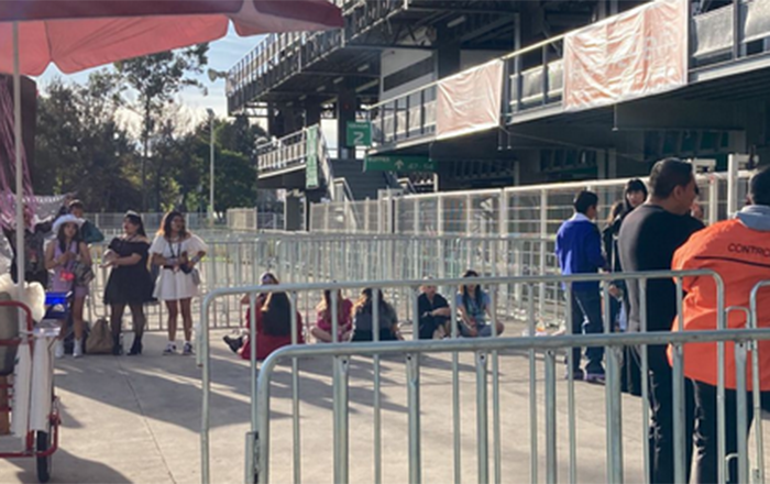 ‘Swifties’ comienzan a arribar al Foro Sol para asegurar lugar 1 Captura de pantalla 2023 08 24 a las 10.16.54 a.m