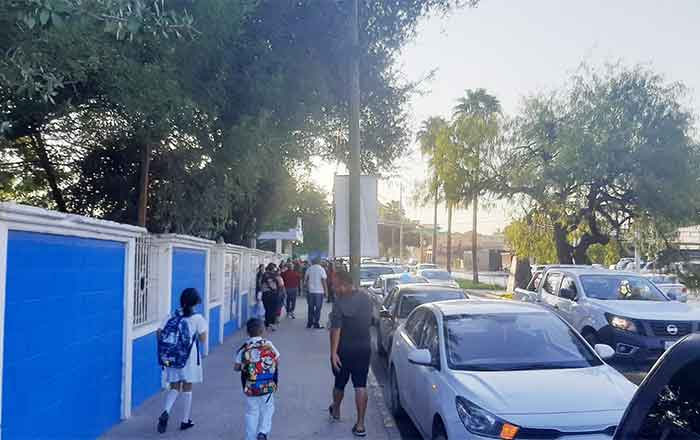 Regresan las clases a Reynosa y el caos vial 1 ESCUELAS 1