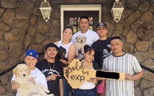 Así es la casa de Yahritza y hermanos 1 FAMILIA