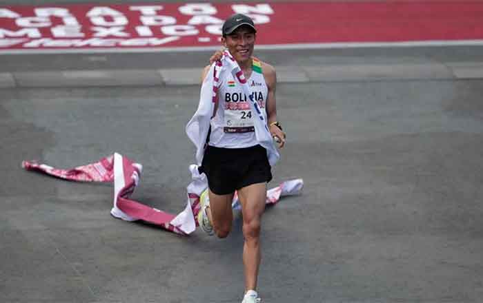 Boliviano Héctor Garibay es primer lugar del Maratón CDMX 1 HECTOR GARIBAY