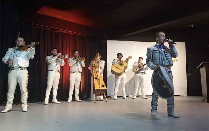 MARIACHI