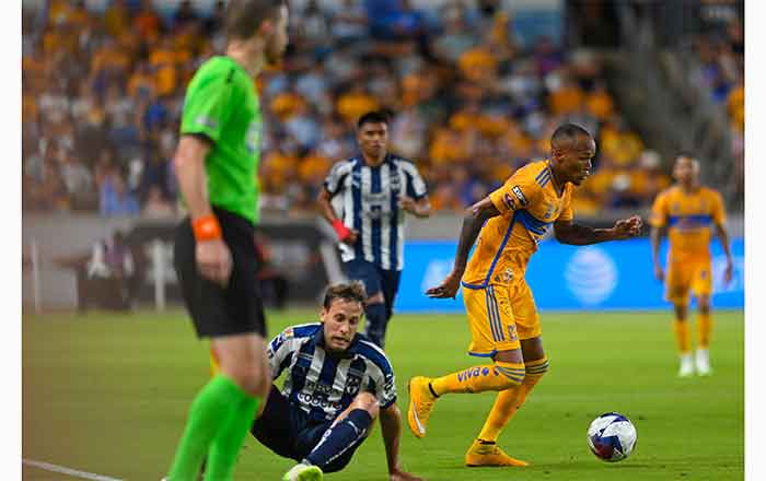 Rayados vence a Tigres 1-0 en Clásico Regio 3 RAYADOS 1