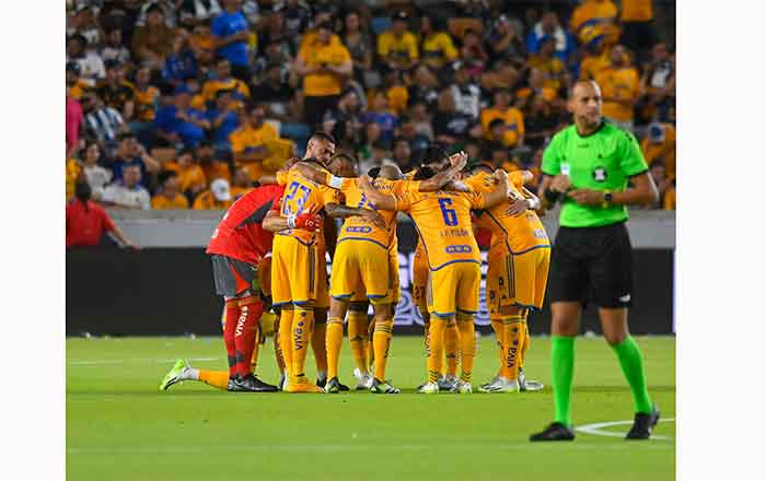 Rayados vence a Tigres 1-0 en Clásico Regio 11 TIGRES 4