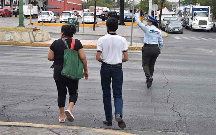 Exhortan en Monterrey respetar límites de velocidad por regreso a clases 1 TRANSITO MONTERREY 2