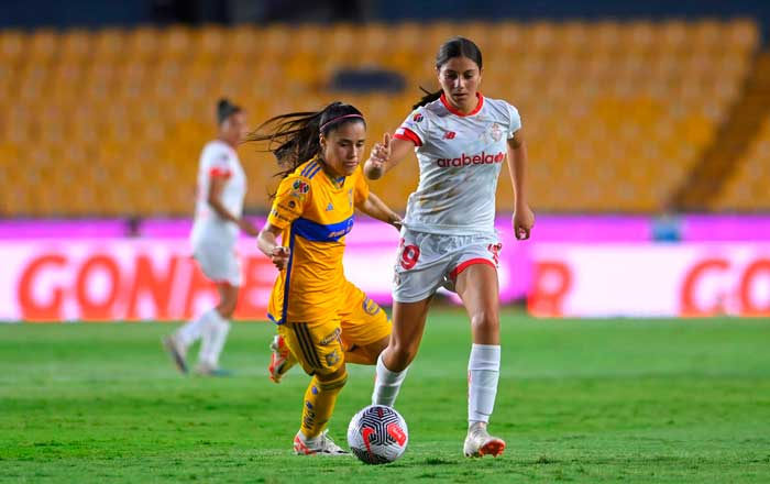 Tigres Femenil derrota al Toluca 3-1 y suben al liderato 6 ffag