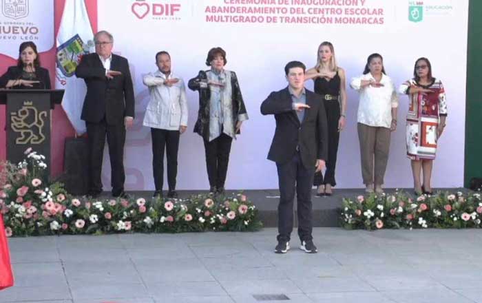 Más de un millón de alumnos regresan a clases en Nuevo León 1 sfg