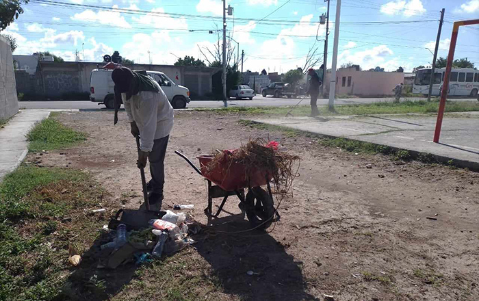 En Río Bravo limpian áreas verdes 2 379400227 995251331755893 5057461198805130010 n 1
