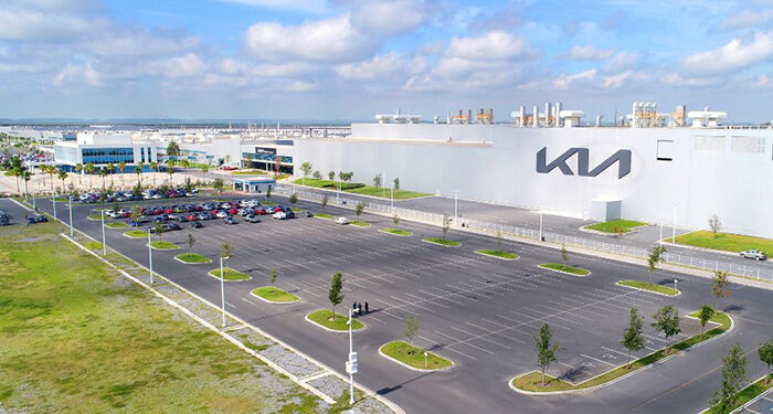 Produce Kia un auto en NL cada 50 segundos