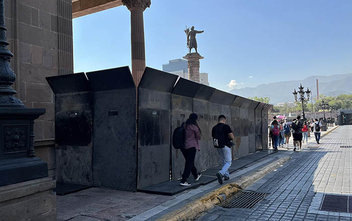 Feministas convocan a marcha en Monterrey; blindan Palacio 3 382324190 248529034852906 5183855829862700307 n