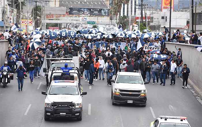 CARAVANA-RAYADA