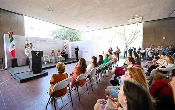 Anuncian madres lactadas en todos los parques de Nuevo León 2 COLOSIO 6