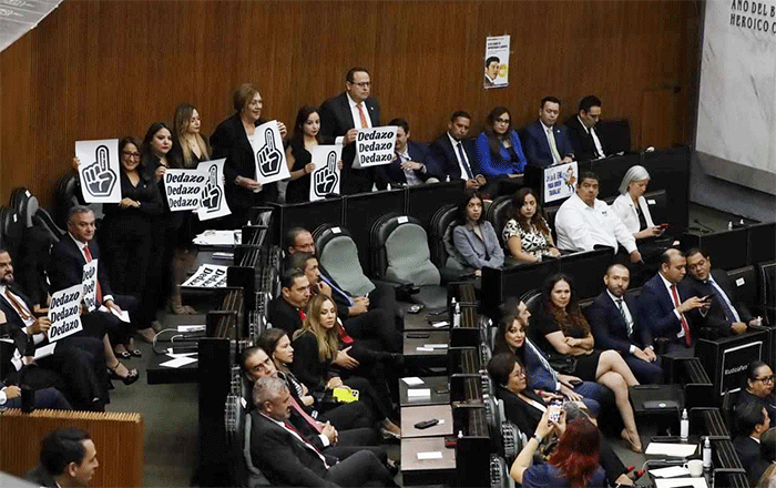 Repite Mauro Guerra en la presidencia del Congreso Local 2 DEDAZO
