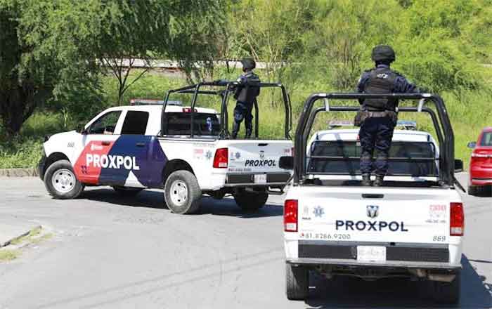 POLICIA-ESCOBEDO