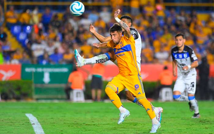Tigres aplasta a Gallos Blancos 5-0 6 adfg