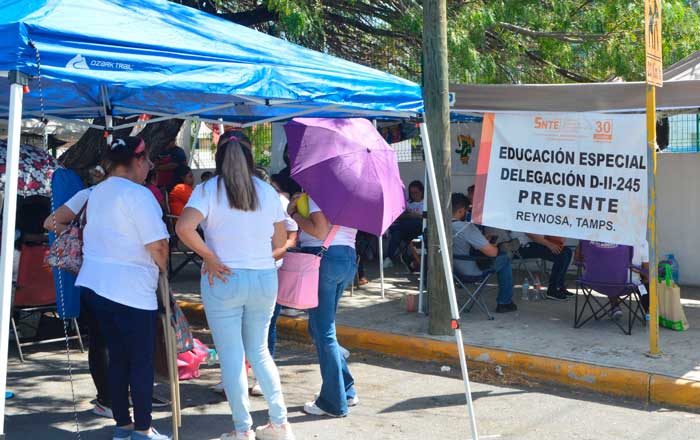 Maestros reanudan la protesta pacífica en Reynosa 1 educ 1