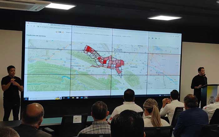 Van con tecnología por maleantes en Monterrey 3 lso