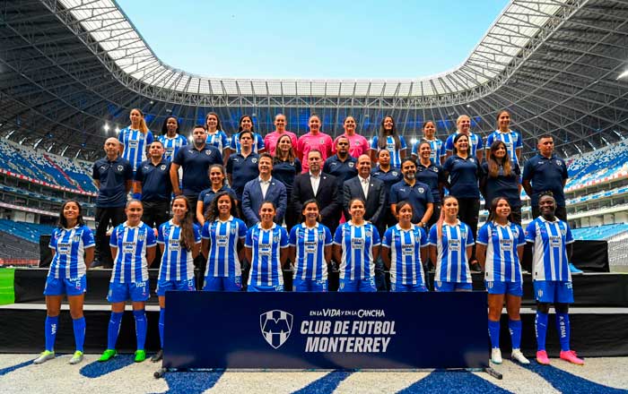 Se toma Rayados foto oficial 1 monte 1