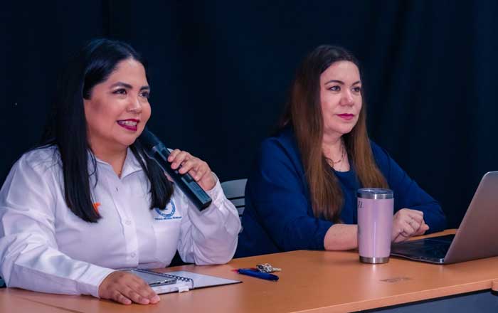 Va UAT por certificación de Bibliotecas de Tampico y Victoria 2 ms