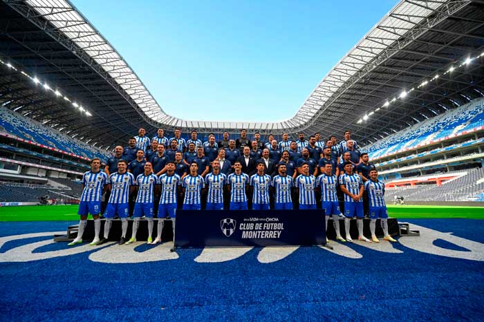 Se toma Rayados foto oficial 2 raya2