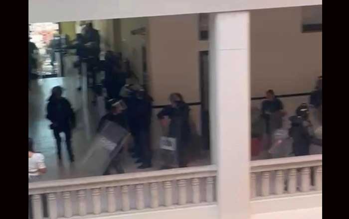 Se ‘blinda’ Palacio de Gobierno en Ciudad Victoria ante llegada de maestros 1 spo