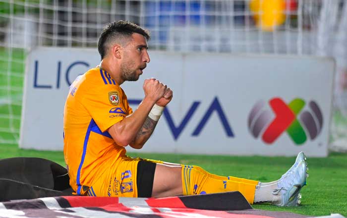 Tigres aplasta a Gallos Blancos 5-0 10 vigon
