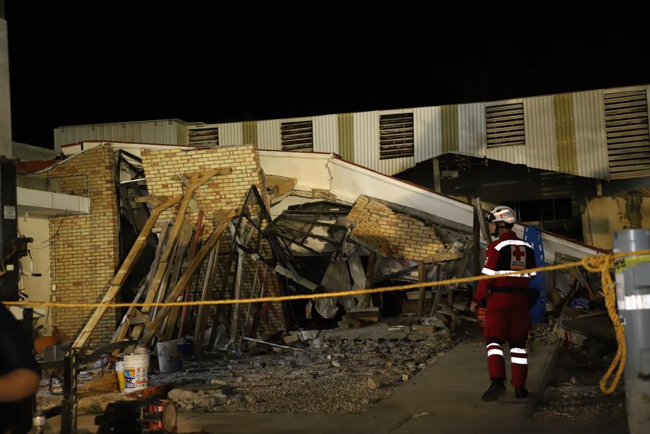 Coordina Américo rescate de víctimas en iglesia de Madero 3 111f01ba b35d 4cee bc40 f0e18ad61c8d