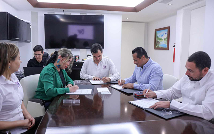 Firman convenio DIF Tamaulipas y Cinépolis en favor de familias tamaulipecas 1 380306139 1403341640246072 2408023541403178964 n