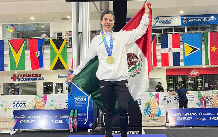 ‘Feliz por representar a mi país’: Karina Esquer, abanderada mexicana en Chile 3 385439644 211318201837615 6325153436570039259 n