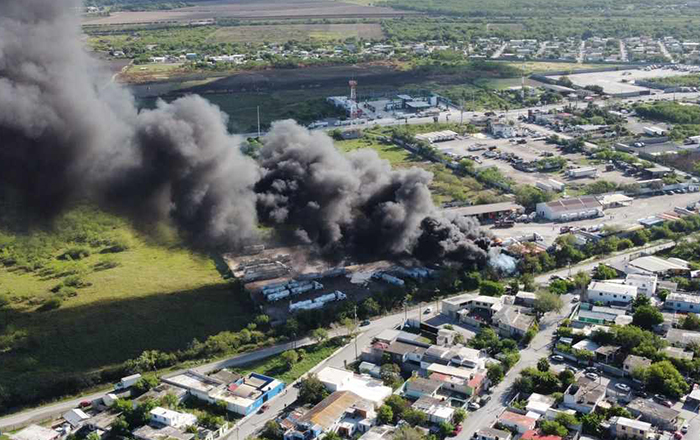 Paramédicos de CR atienden a estudiantes por explosión en Matamoros 2 386840135 854748509391377 3785252597046225785 n