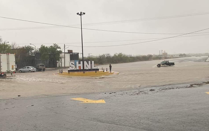 Lluvias inundan Sabinas Hidalgo 1 387333301 721532299795115 6738425669037242616 n
