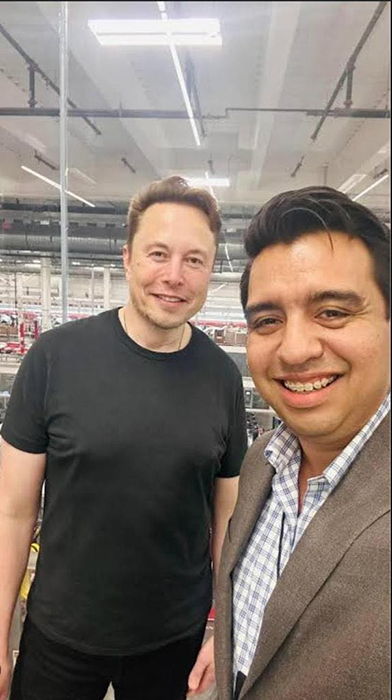 Confirma Jesús Nava arranque de obras de Tesla en primer semestre del 2024 1 393841203 857986165643964 2082079146077840911 n