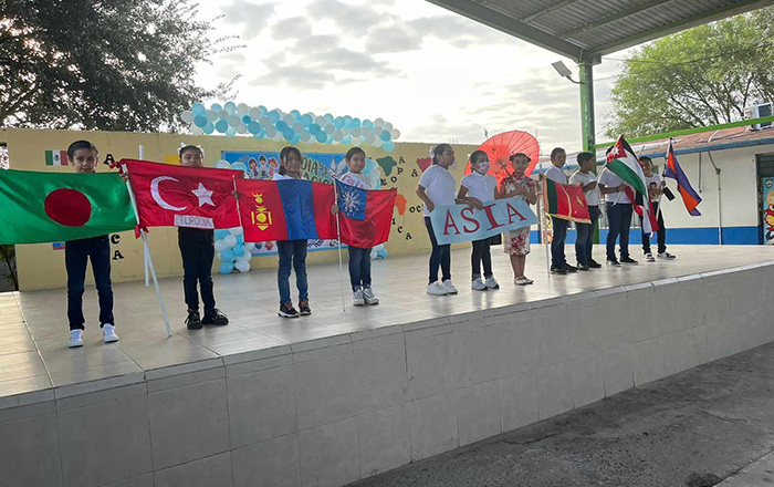 Avivan la paz con desfile, cantos y poesías en el Día de la ONU 1 394651038 1026637172004311 4188161938464290757 n