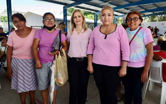 Alistan segundo informe de labores de Aída Féres de Nader 1 AIDA FERES 2