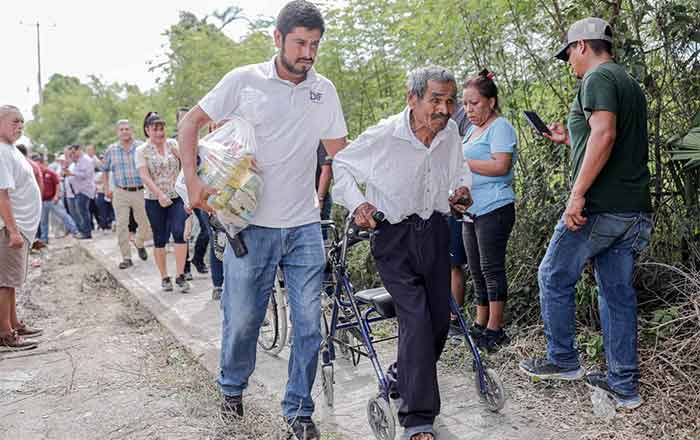 Gobierno del Estado y DIF llevan brigada a municipio Xicoténcatl 2 BRIGADA 2