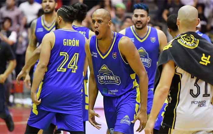 CAPITANES