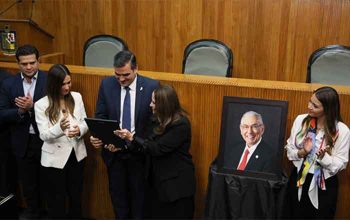 Congreso del Estado realiza homenaje a Luis Eugenio Todd 1 HOMENAJE 2