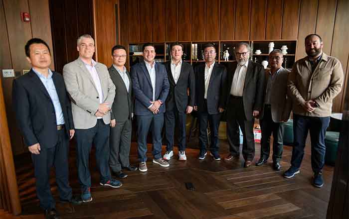 Anuncia Samuel inversión por 10 billones de dólares para NL 1 SAMUEL 2 3