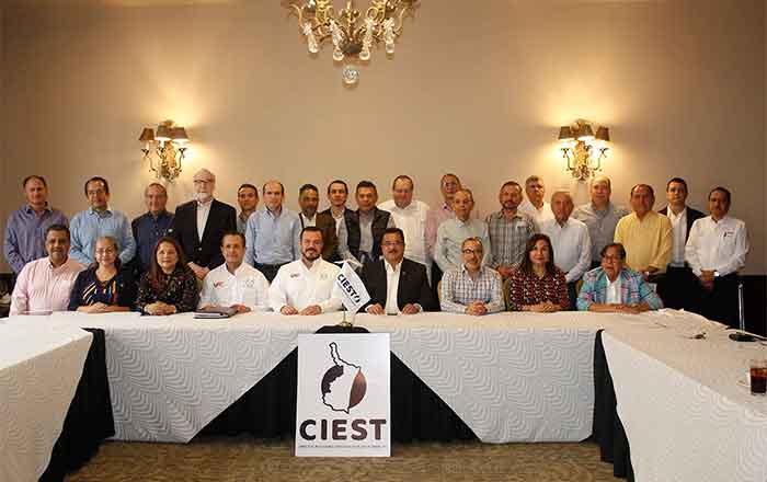Impulsa la UAT proyectos con el sector empresarial del sur de Tamaulipas 1 UAT 3